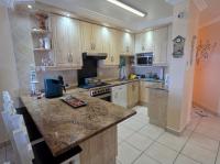 of property in Uvongo