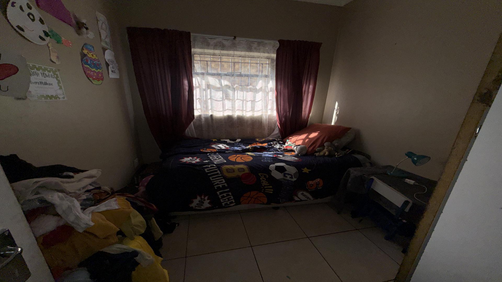 Bed Room 1 of property in Emalahleni (Witbank) 