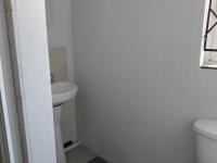 Bathroom 2 of property in Lufhereng