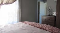 Main Bedroom - 12 square meters of property in Lufhereng