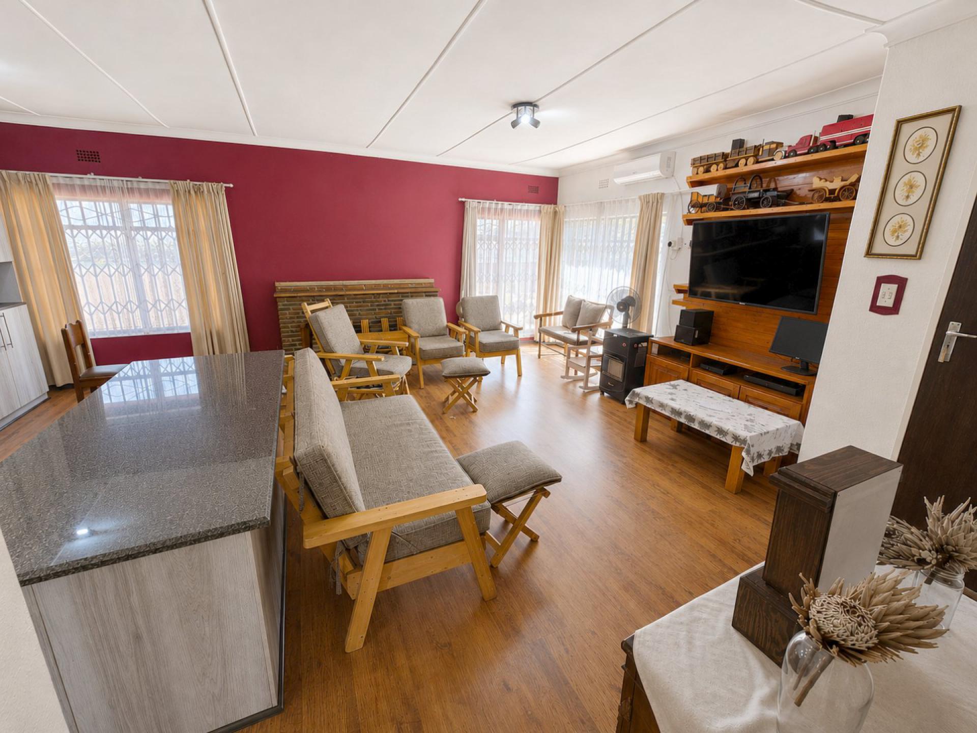  of property in Elspark