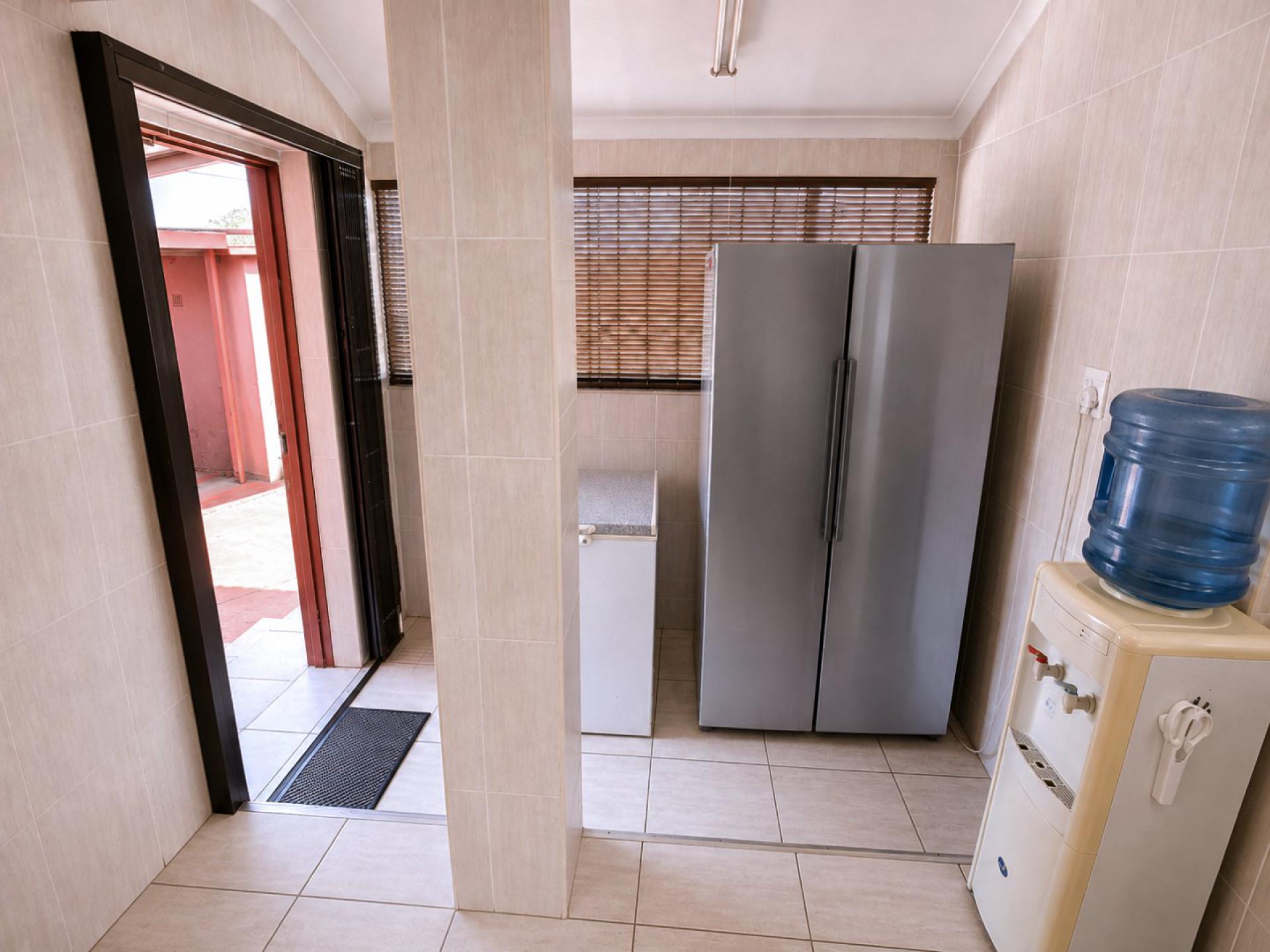  of property in Elspark