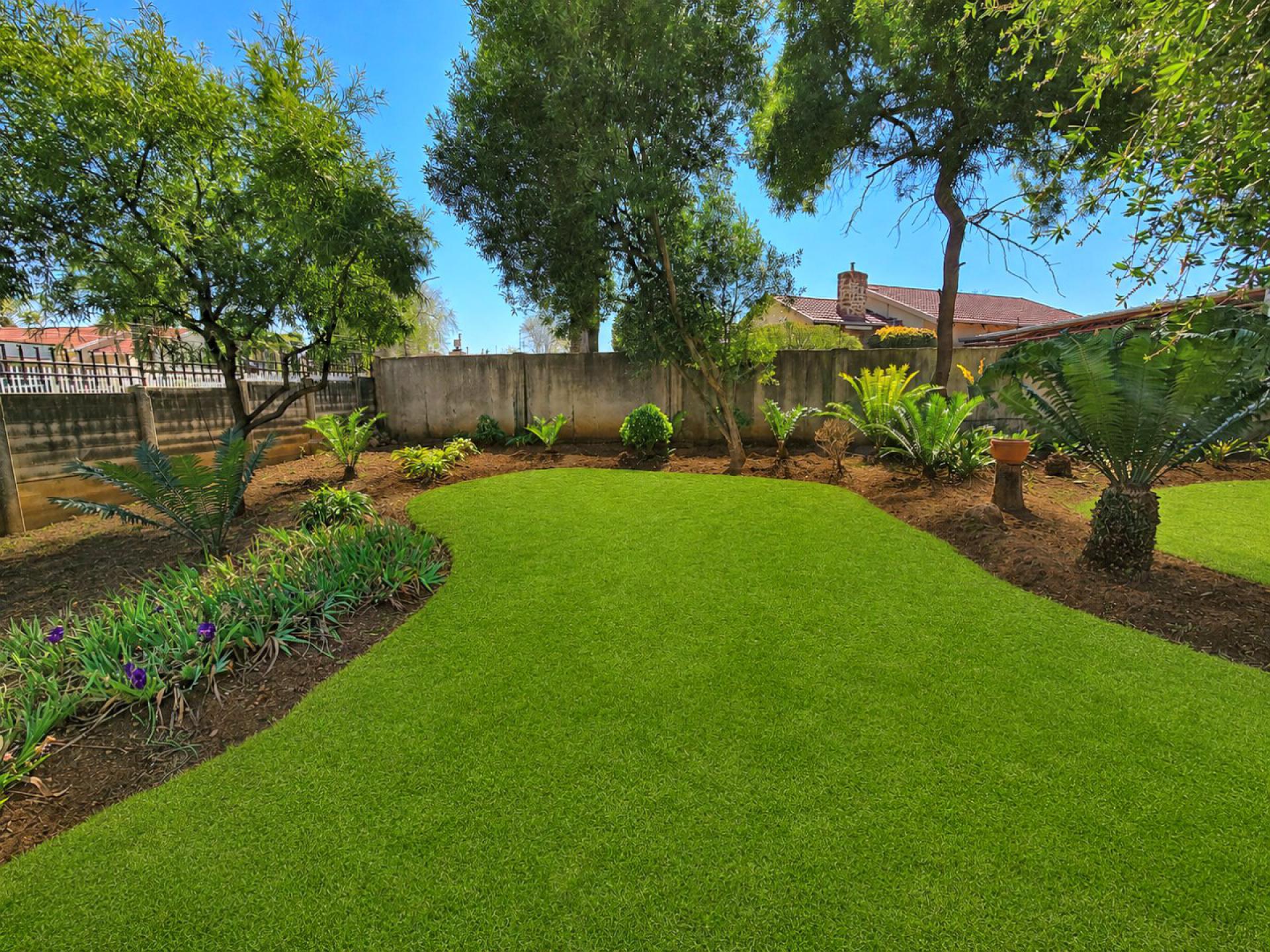  of property in Elspark