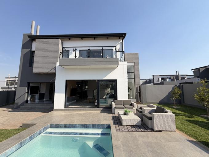 4 Bedroom House for Sale For Sale in Midrand - MR721455