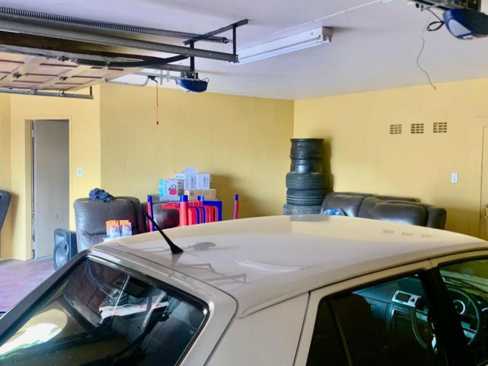  of property in Bassonia