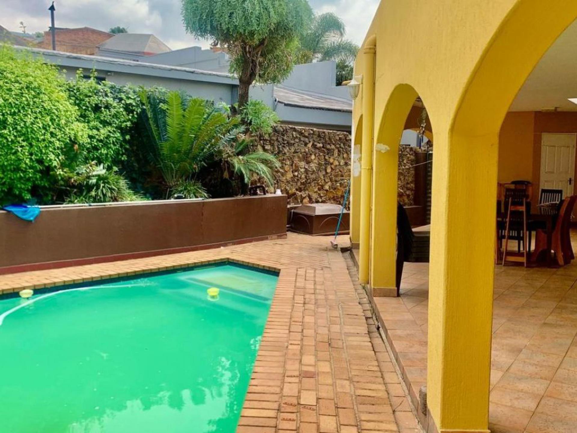  of property in Bassonia