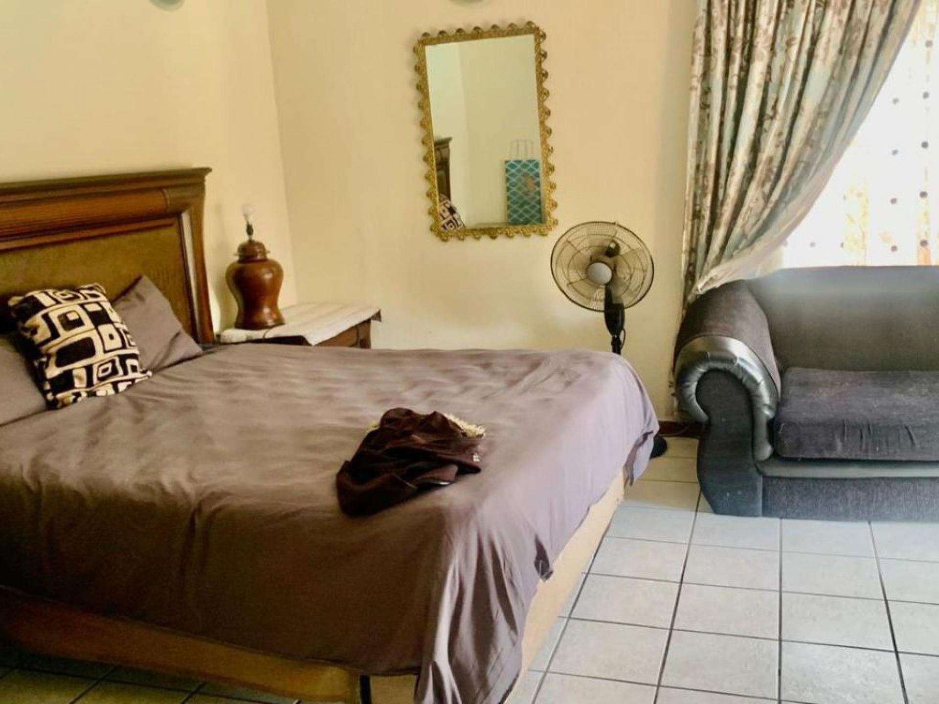  of property in Bassonia