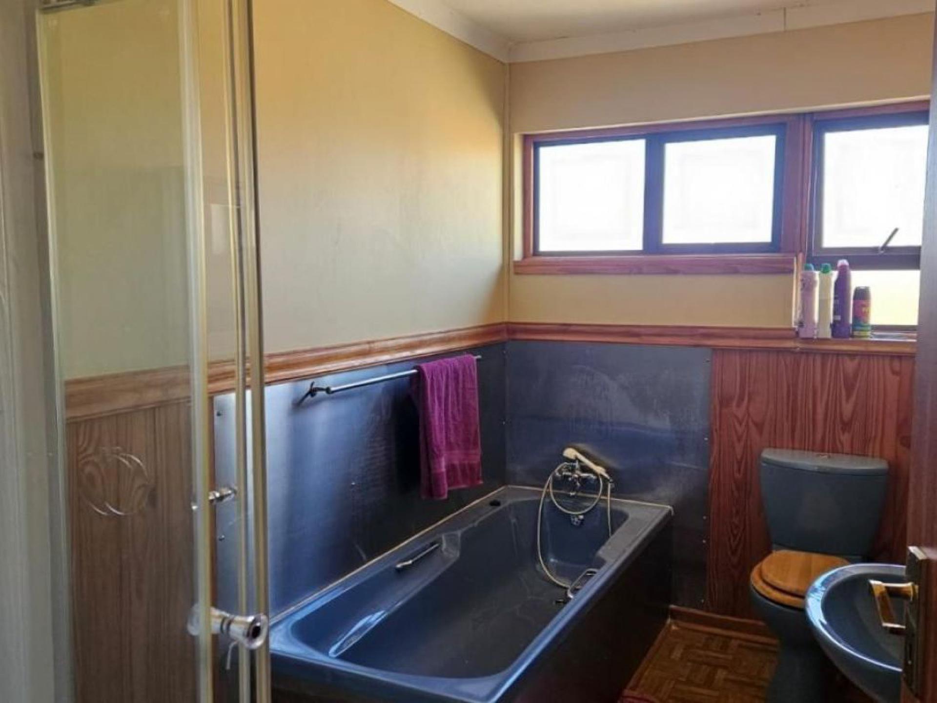  of property in Deneysville
