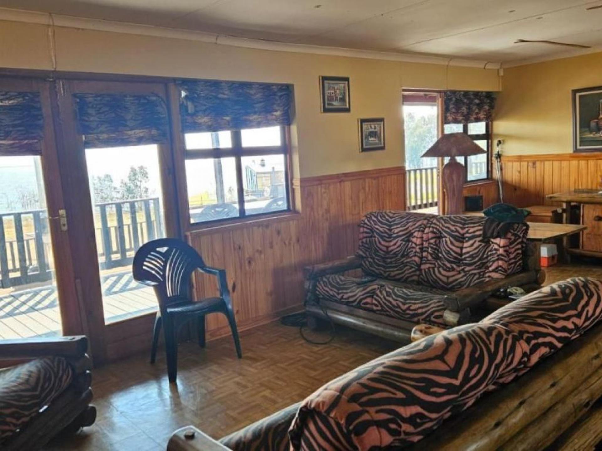  of property in Deneysville