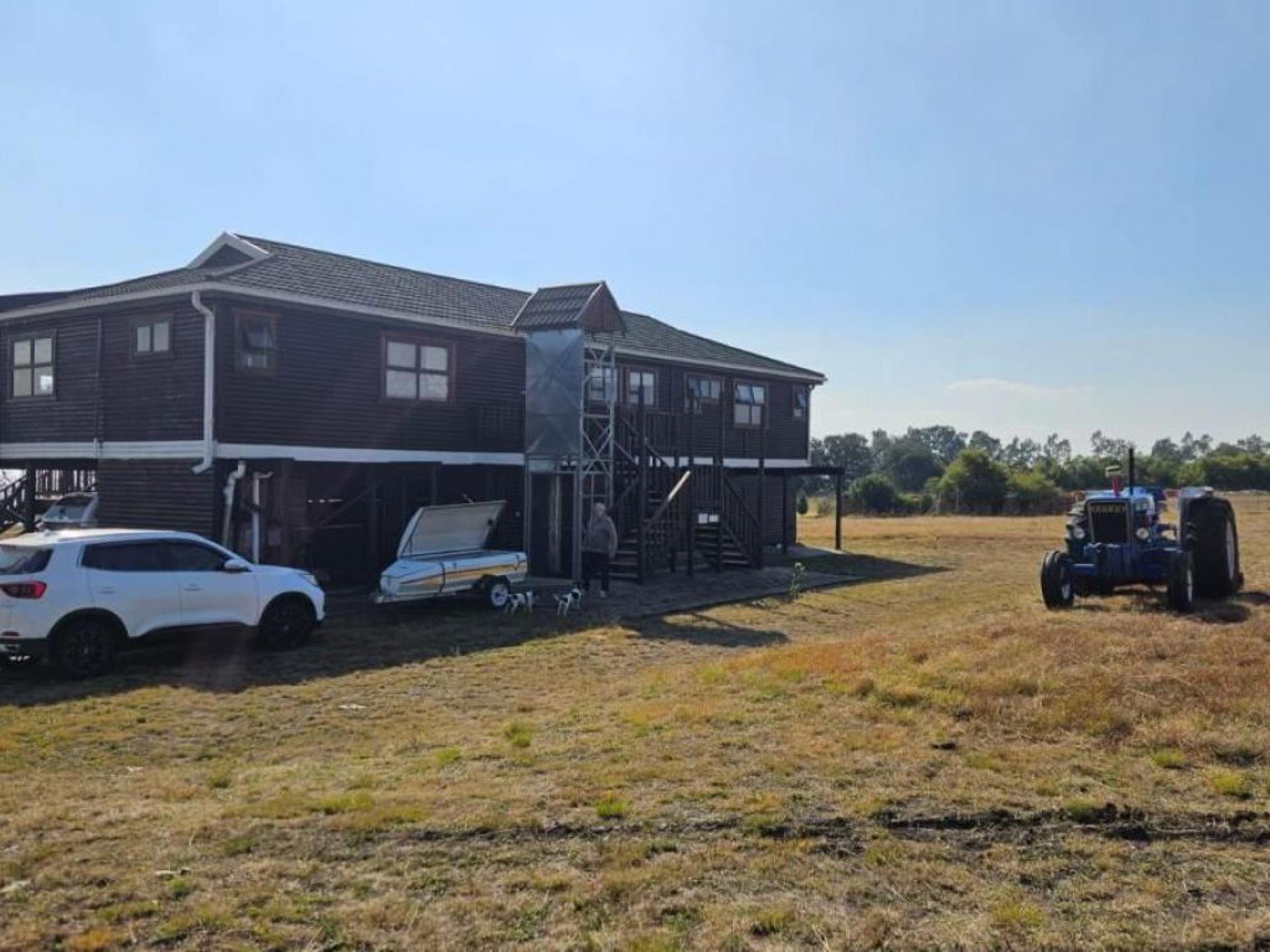  of property in Deneysville