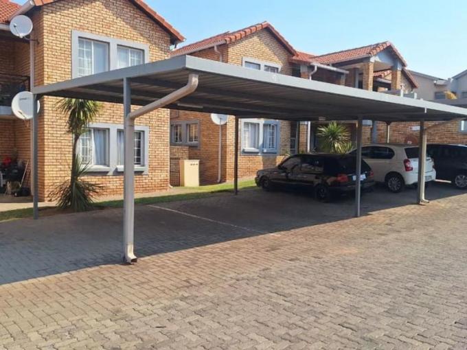 3 Bedroom Sectional Title for Sale For Sale in Meyersdal - MR721473