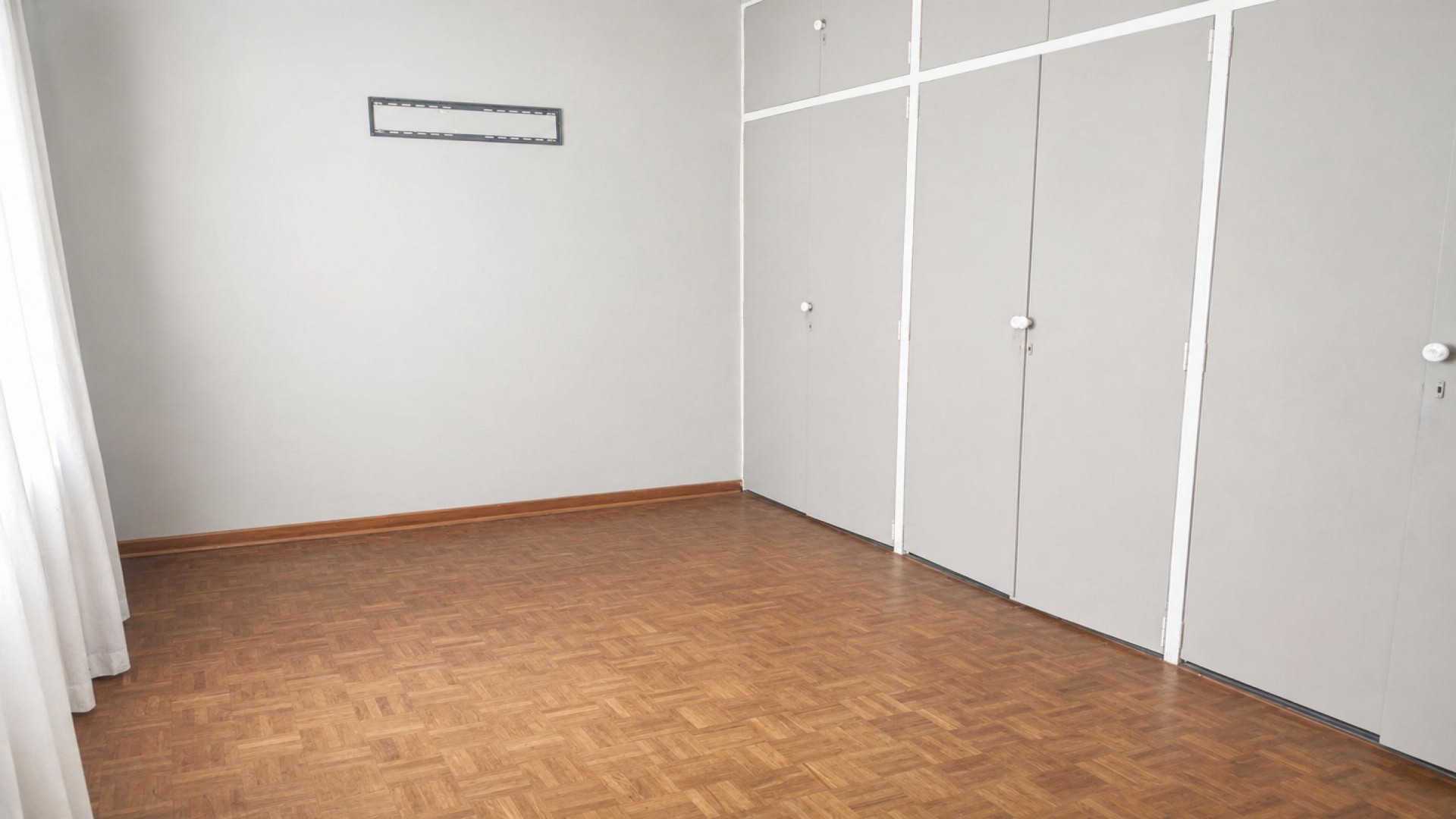 Bed Room 2 of property in Elspark