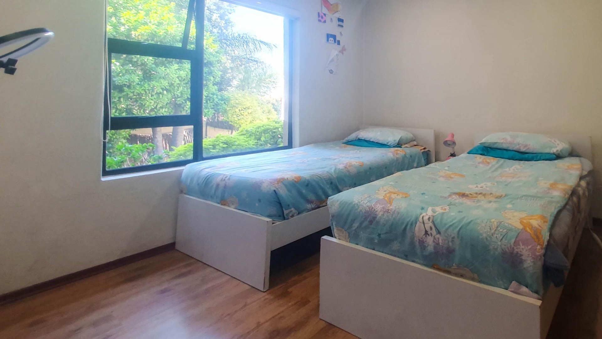 Bed Room 2 of property in Bromhof