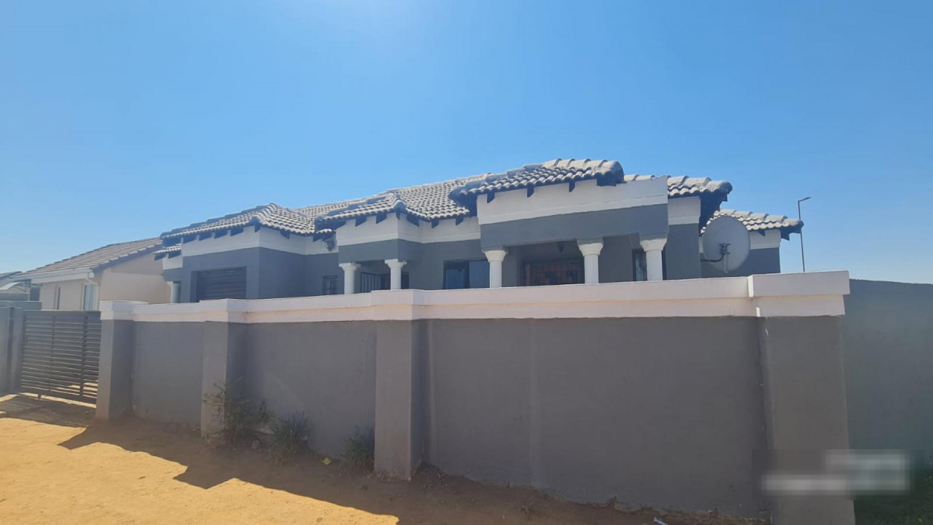 Front View of property in Benoni