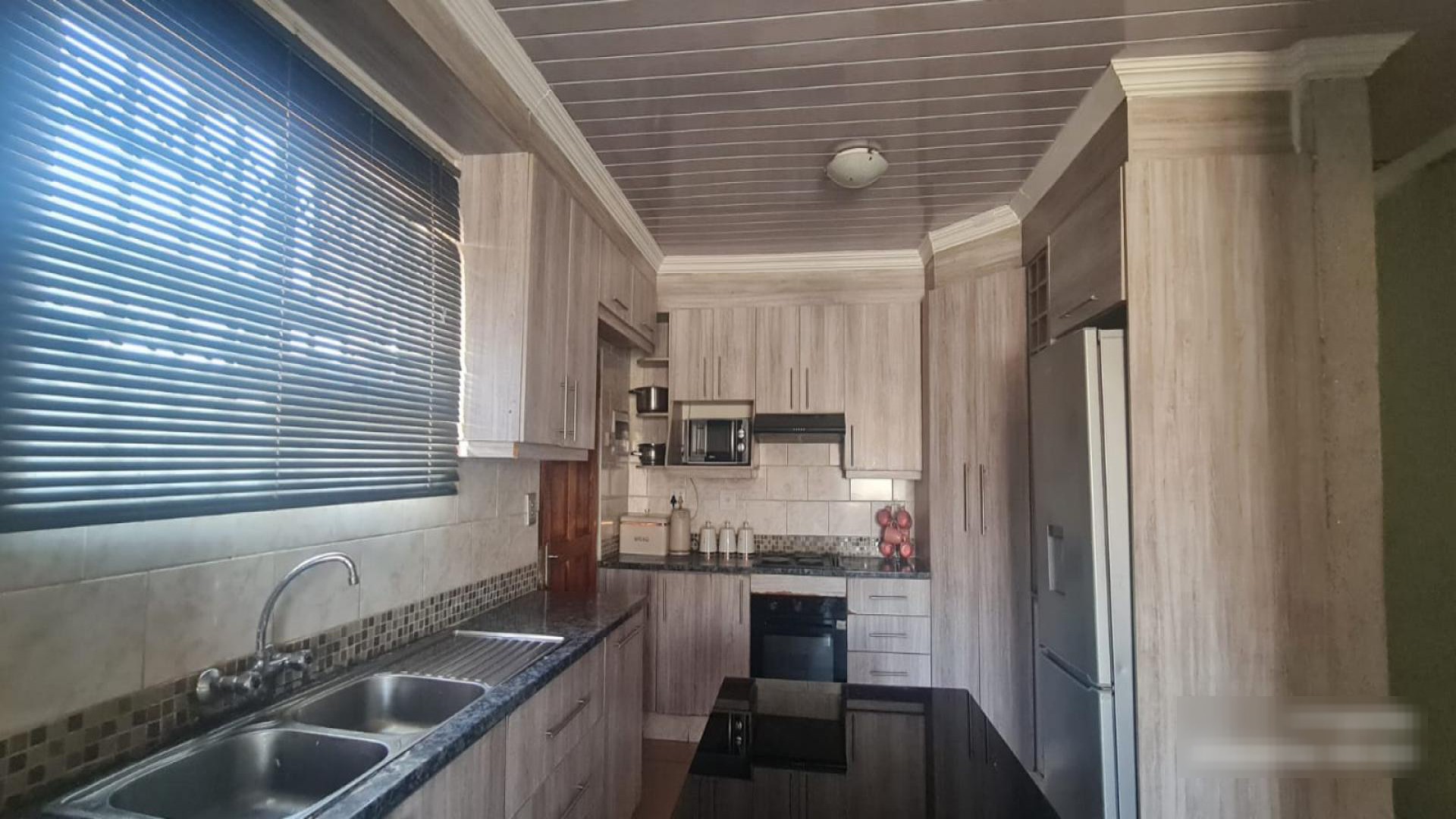 Kitchen of property in Benoni