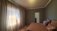Bed Room 1 of property in Benoni