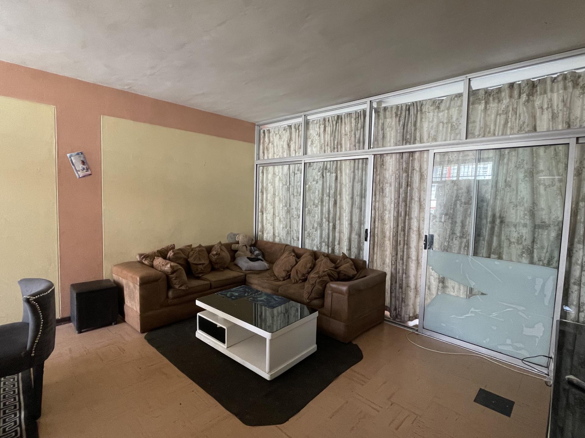  of property in Sunnyside