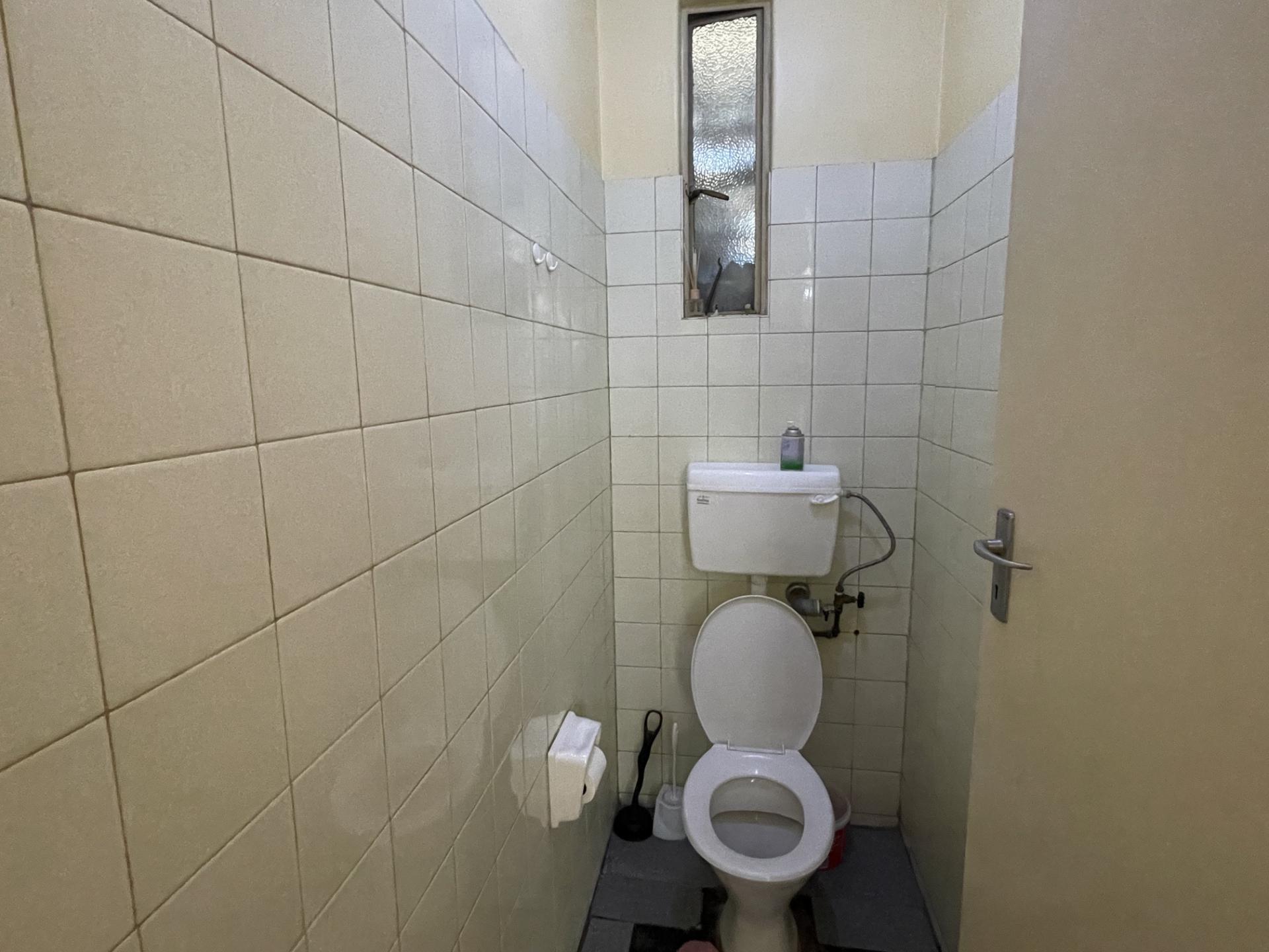  of property in Sunnyside