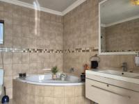  of property in Faerie Glen