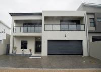 6 Bedroom 5 Bathroom House for Sale for sale in Sagewood