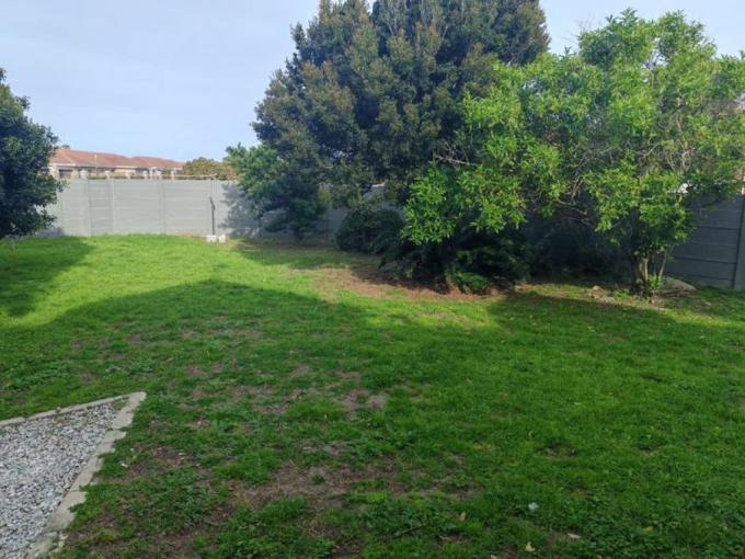 6 Bedroom House for Sale For Sale in Hermanus - MR721559