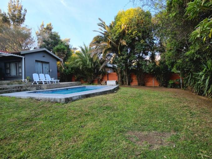 3 Bedroom House for Sale For Sale in Brackendowns - MR721578