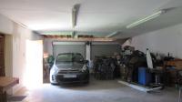 Garage - 91 square meters of property in Oakdene