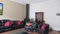 Lounges - 70 square meters of property in Oakdene