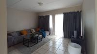 Lounges - 21 square meters of property in Annlin