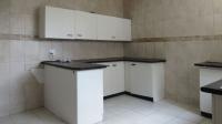 Kitchen - 17 square meters of property in Townsview
