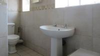 Main Bathroom - 5 square meters of property in Townsview