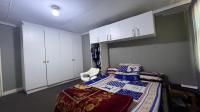 Bed Room 1 of property in Townsview