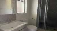 Bathroom 1 of property in Linbro Park A.H.