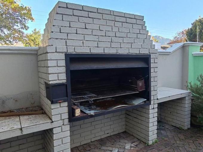 Commercial to Rent in Kenilworth - CPT - Property to rent - MR721651