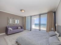  of property in Bloubergstrand