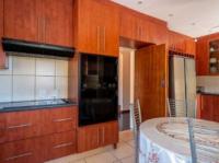  of property in Glenvista