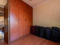 of property in Glenvista