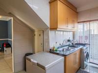  of property in Mondeor