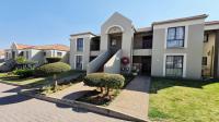 Front View of property in Oakdene