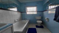 Bathroom 1 - 5 square meters of property in Kibler Park