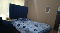 Bed Room 1 of property in Bezuidenhout Valley