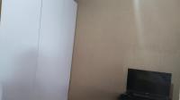 Bed Room 2 of property in Bezuidenhout Valley