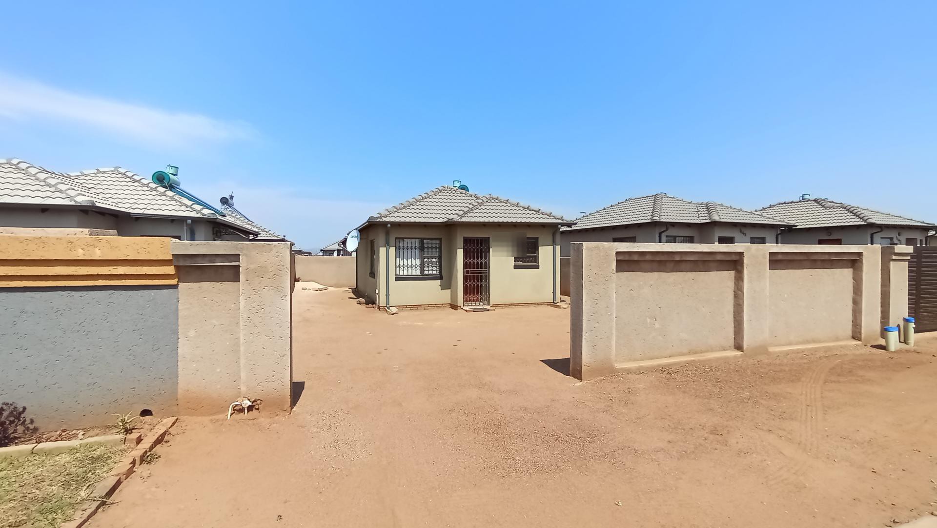 Front View of property in Soshanguve East
