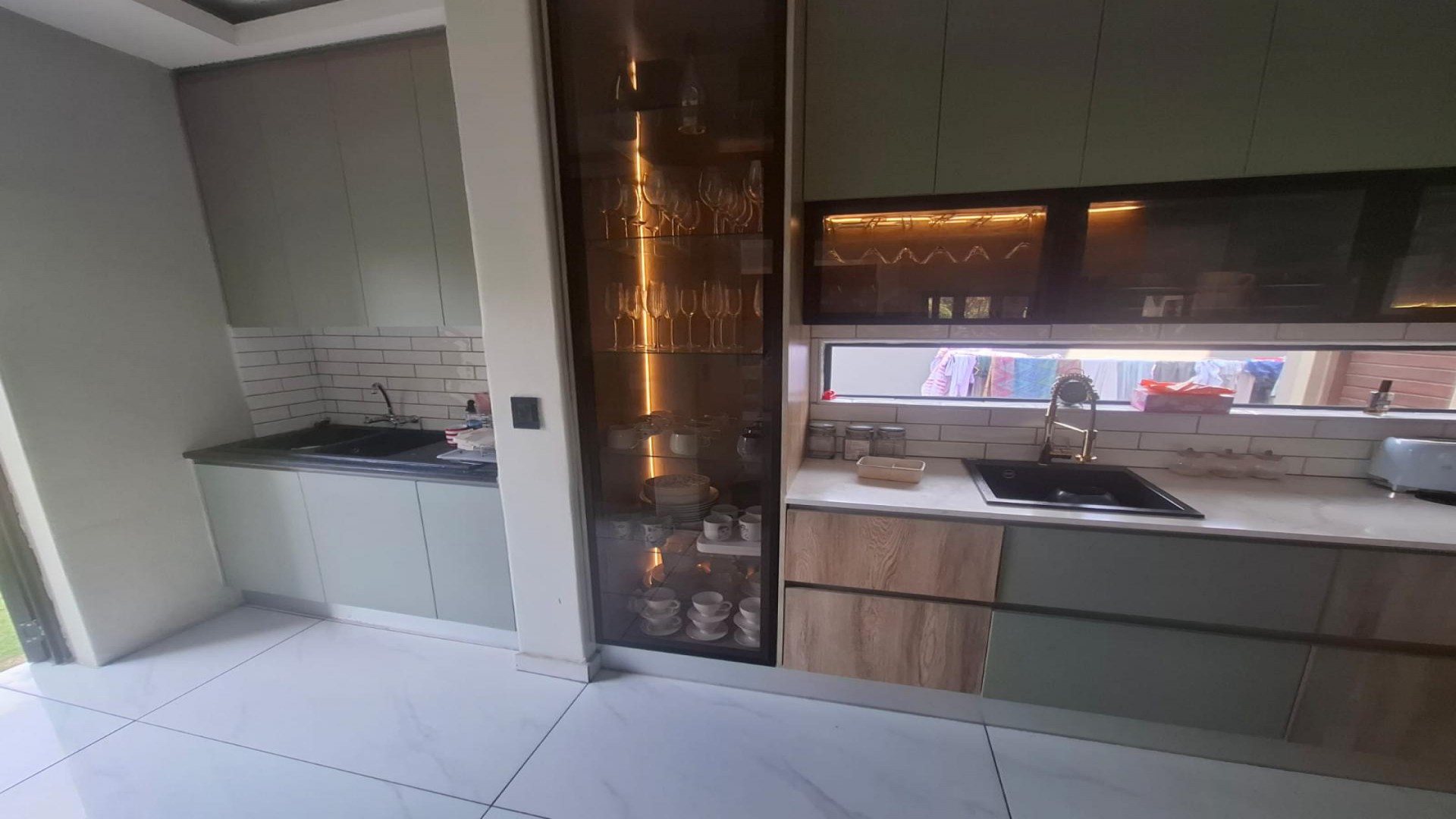Kitchen of property in Kengies