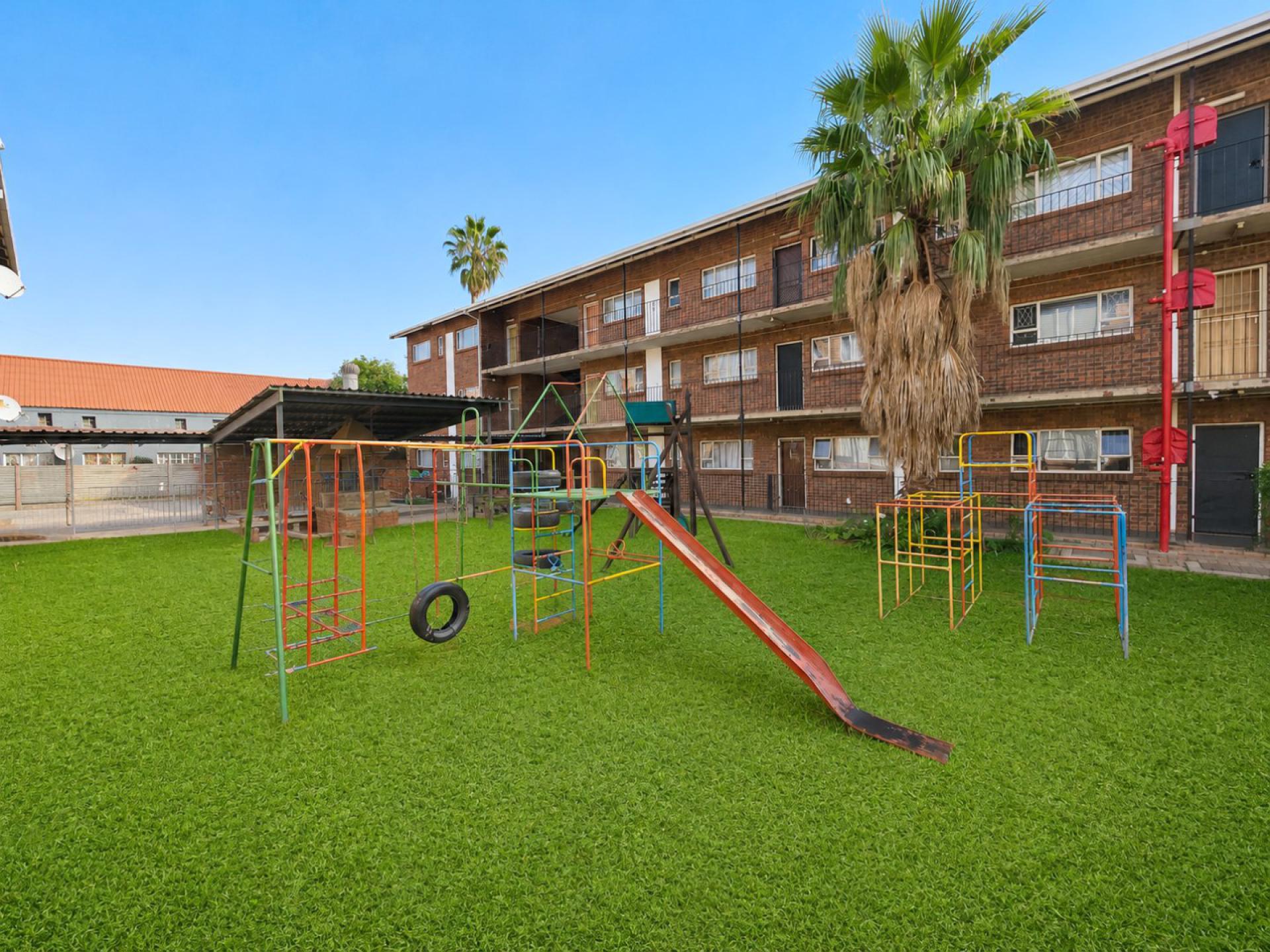  of property in Daspoort