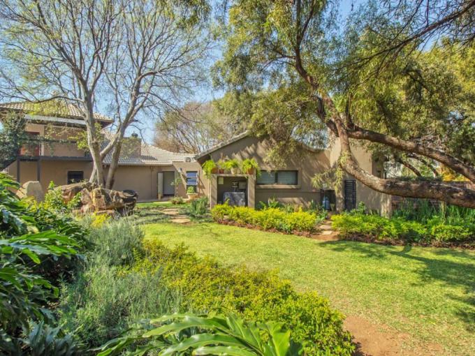 5 Bedroom House for Sale For Sale in Silver Lakes Golf Estate - MR721820