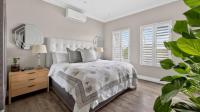 Main Bedroom - 21 square meters of property in Parklands
