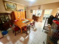  of property in Alan Manor