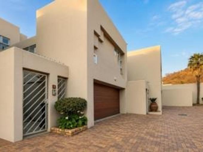 3 Bedroom Simplex for Sale For Sale in Bassonia - MR721935