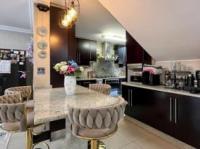  of property in Bassonia